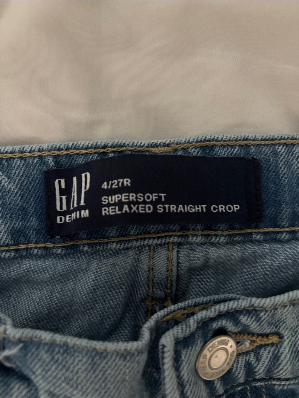 GAP Supersoft Relaxed Straight Crop Jeans - Light Wash Blue